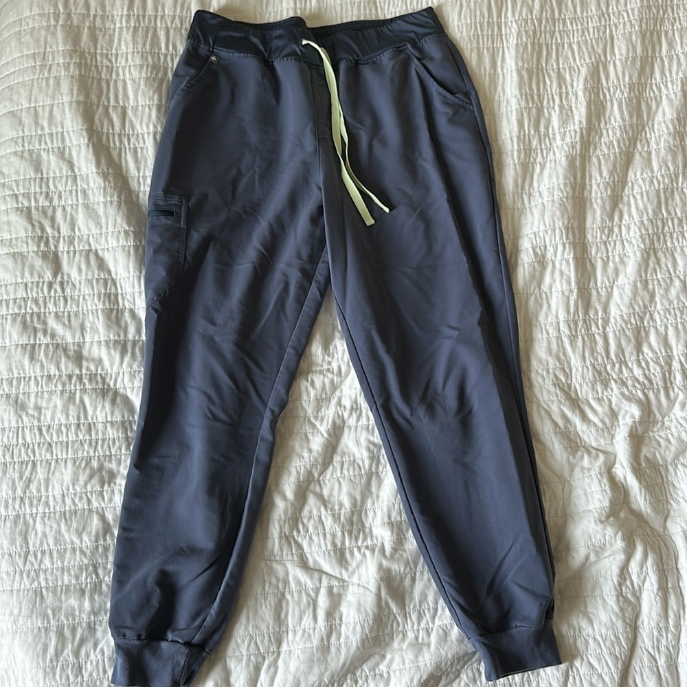FIGS Zamora 2.0 High Waisted Jogger Scrub Pants